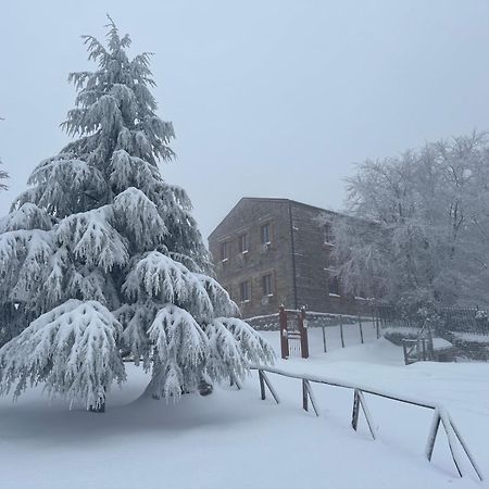 Hotel Nebris - Rifugio Del Parco San Fratello Exterior foto